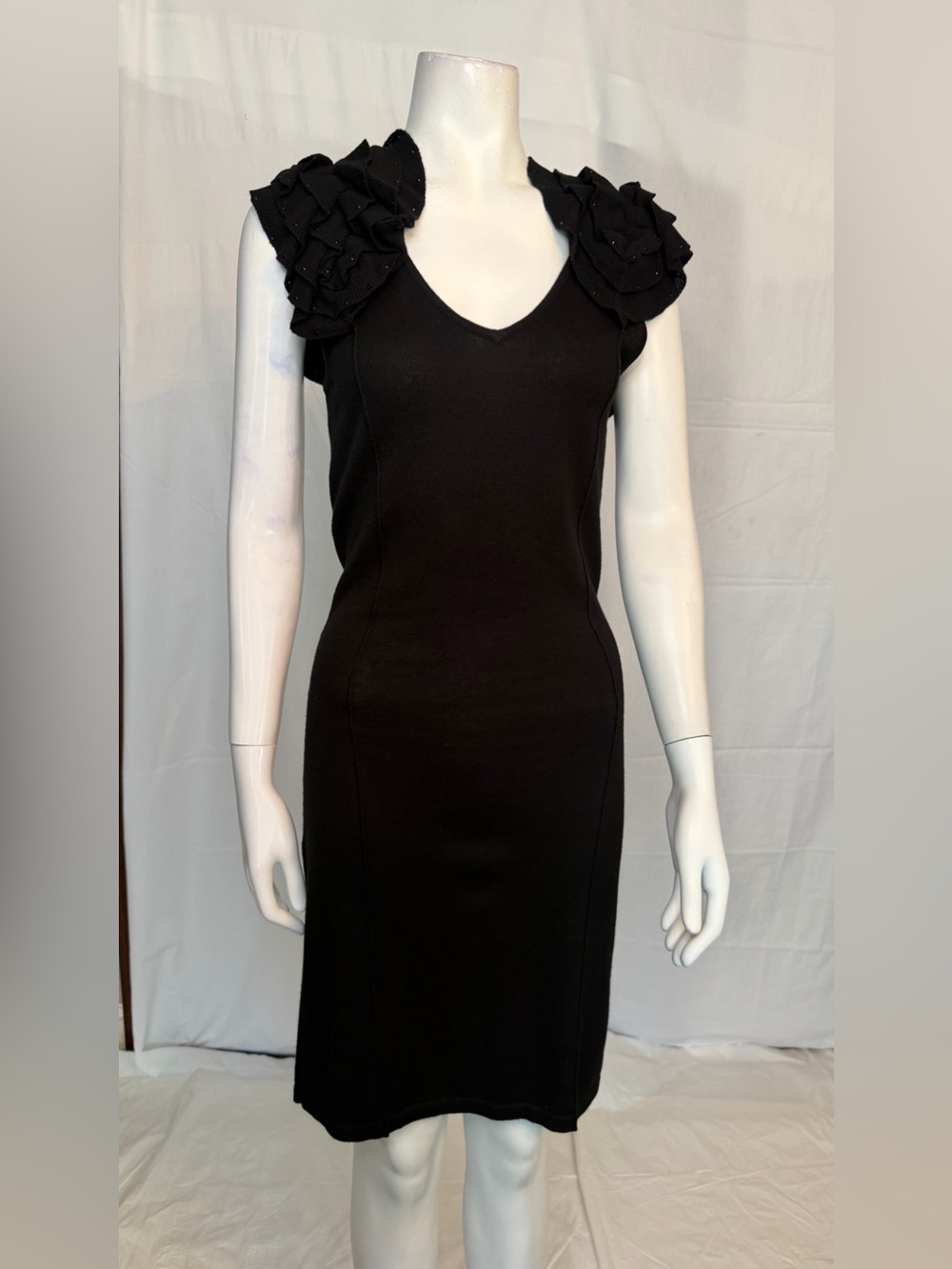 Romeo & Juliet Couture Black Ruffle Shoulder Midi Dress